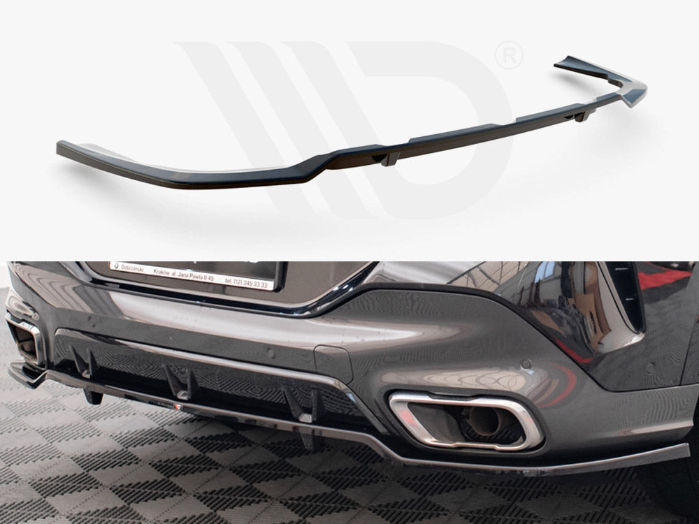 Central Rear Splitter (Vertical Bars) V.3 BMW X6 M-Pack G06 Maxton Design