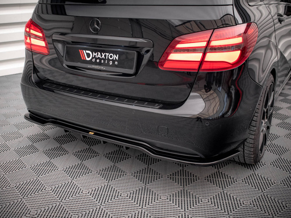 Central Rear Splitter (Vertical Bars) Mercedes B W246 Facelift Maxton Design