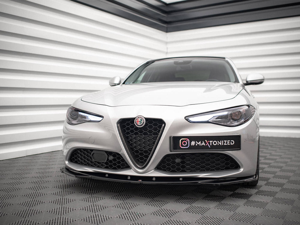 Front Splitter V.2 Alfa Romeo Giulia Sport Maxton Design