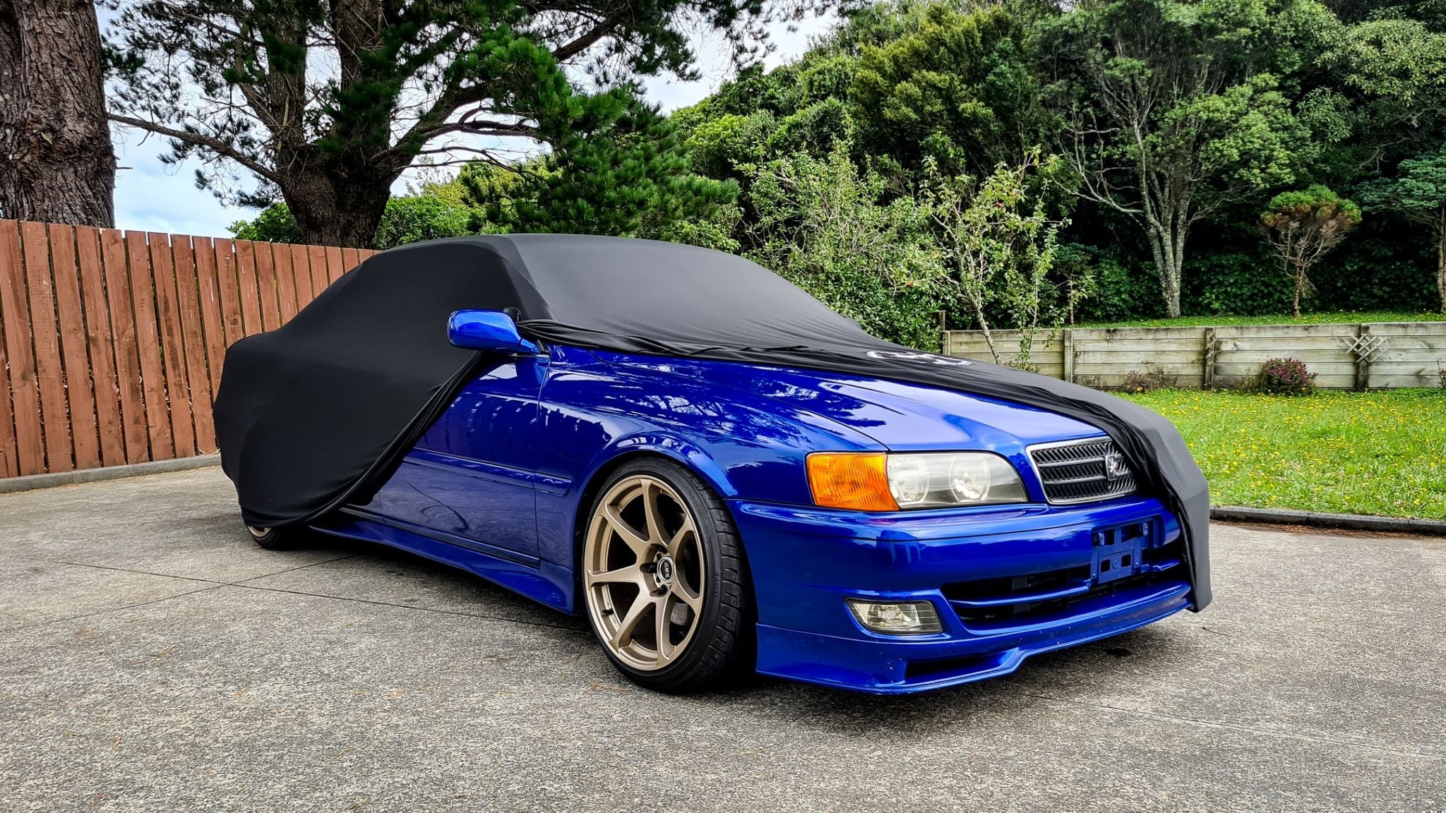 Toyota Chaser JZX100 / Tourer V Custom-Fit Indoor Car Cover