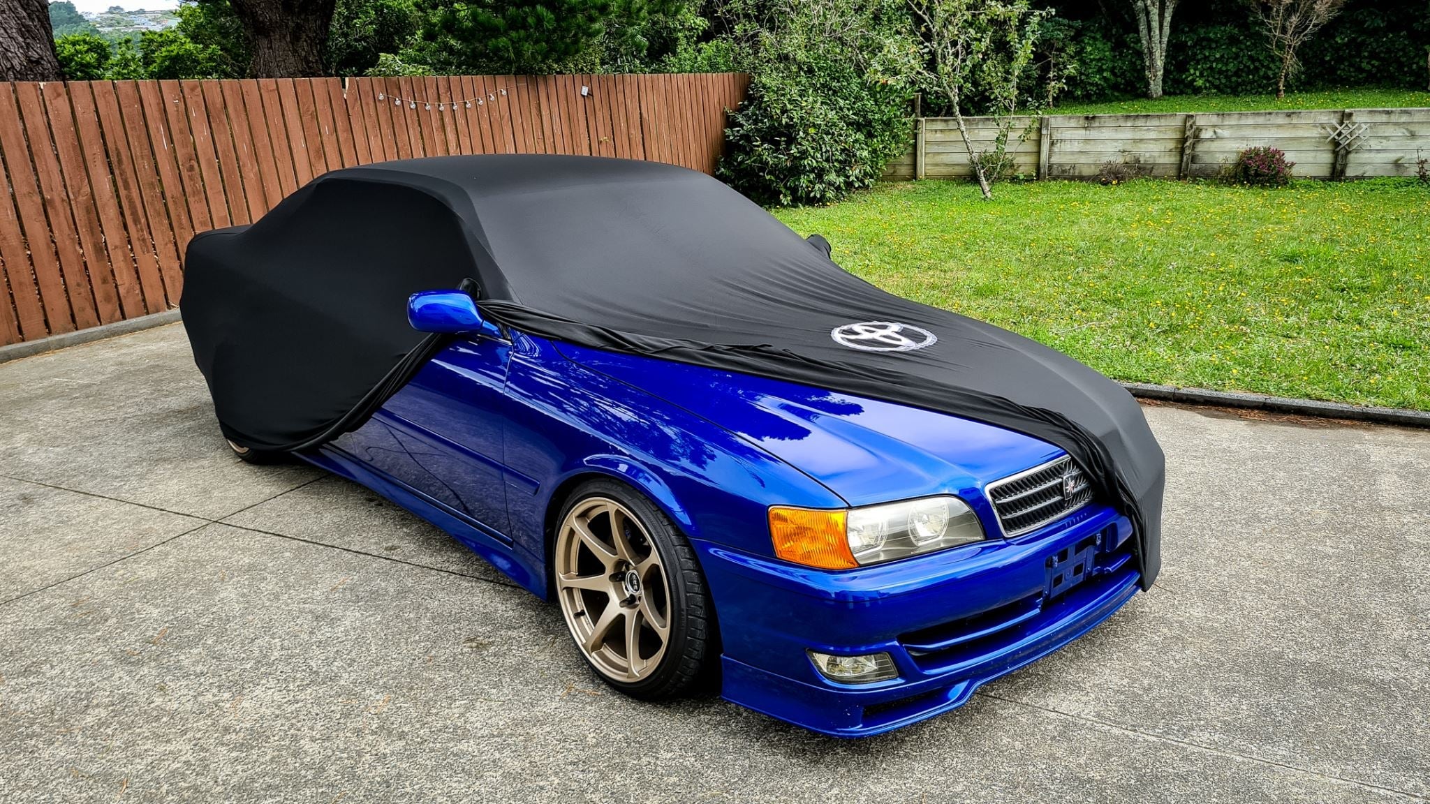 Toyota Chaser JZX100 / Tourer V Custom-Fit Indoor Car Cover