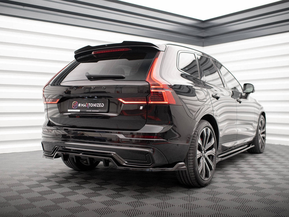 Central Rear Splitter (Vertical Bars) Volvo XC60 R-Design Mk2 Facelift Maxton Design