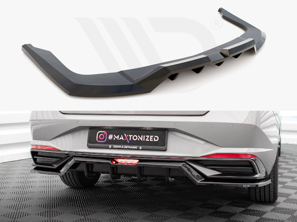 Central Rear Splitter (Vertical Bars) Hyundai Elantra Mk7 Maxton Design