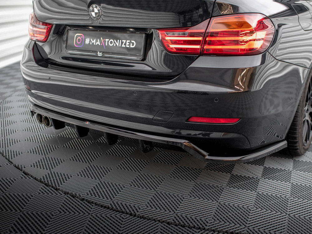 Central Rear Splitter (Vertical Bars) BMW 4 Gran Coupe F36 Maxton Design