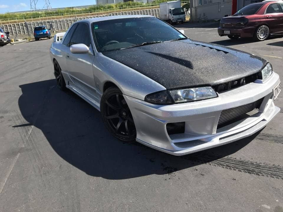 Luxury Sports Do Luck GTR Style Front Bumper For Nissan Skyline R32