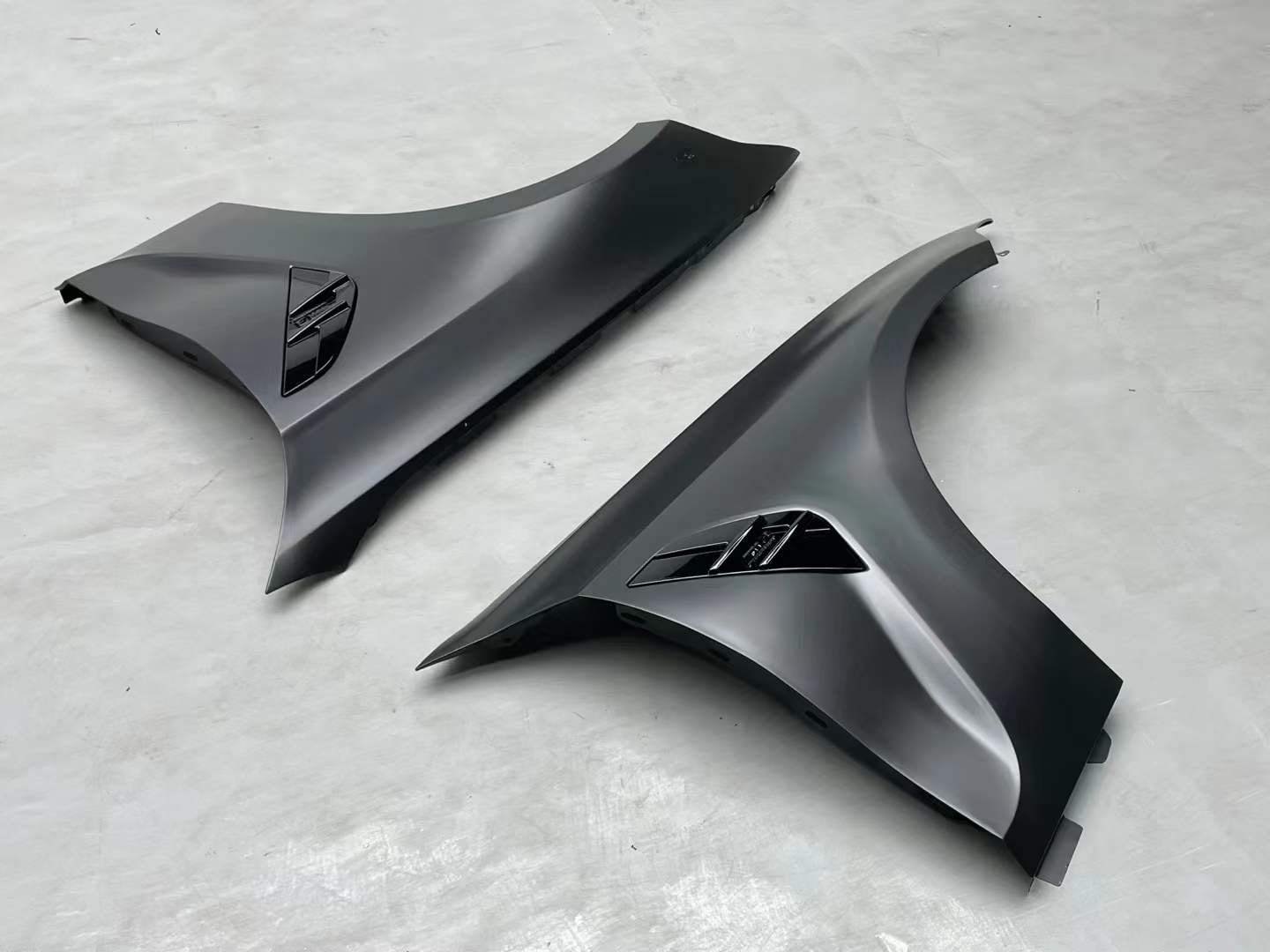 Luxury Sports CS Style Metal Front Fender For BMW G20 G28 -PP