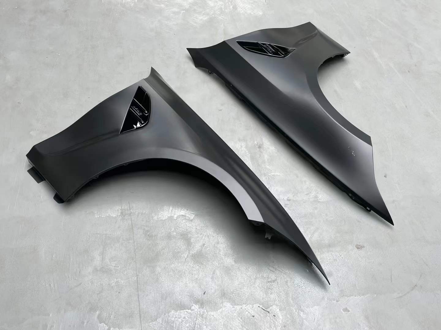 Luxury Sports CS Style Metal Front Fender For BMW G20 G28 -PP