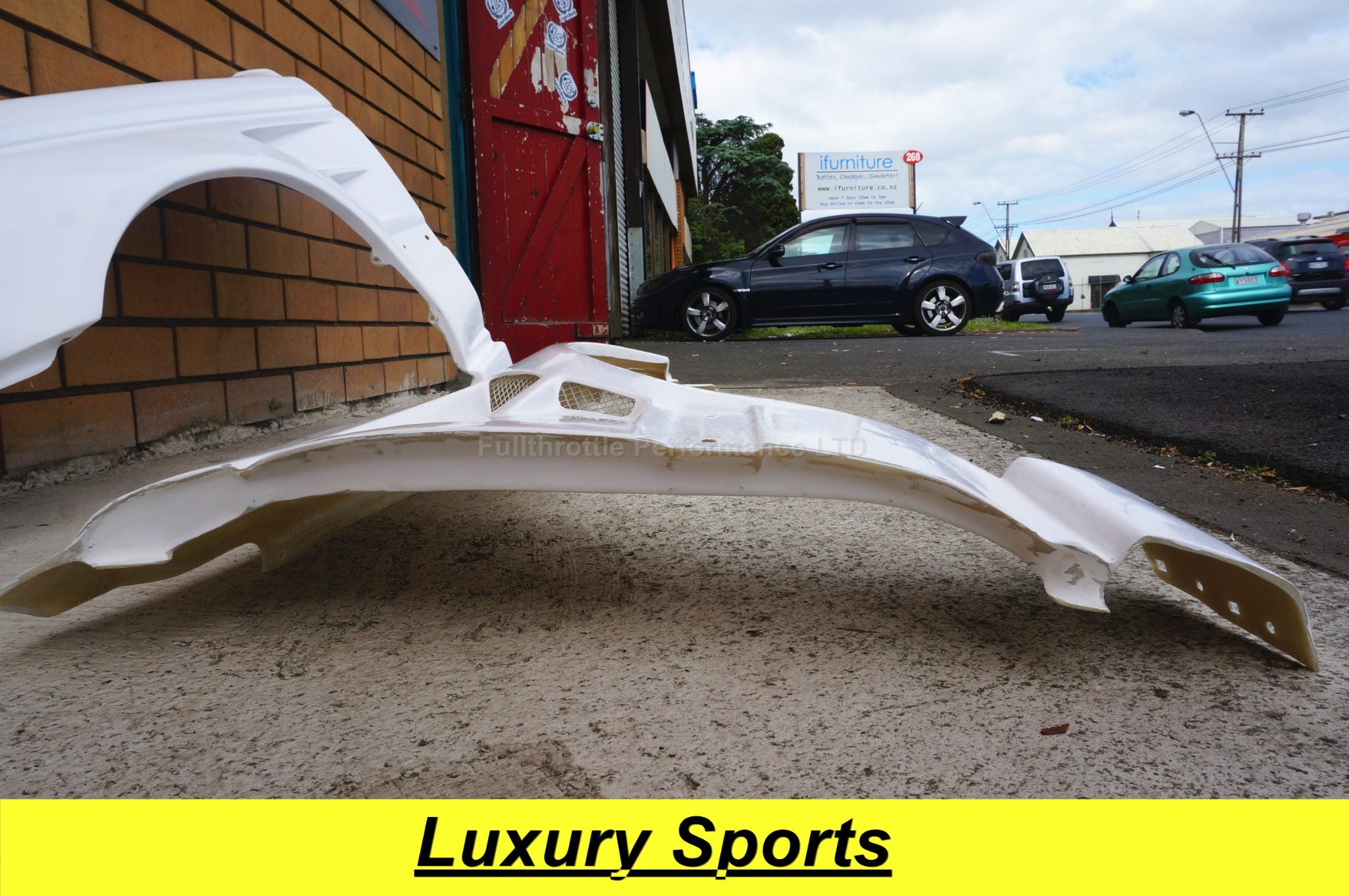 Luxury Sports BN Style Front Fender For Nissan Laurel C33 30mm Wide