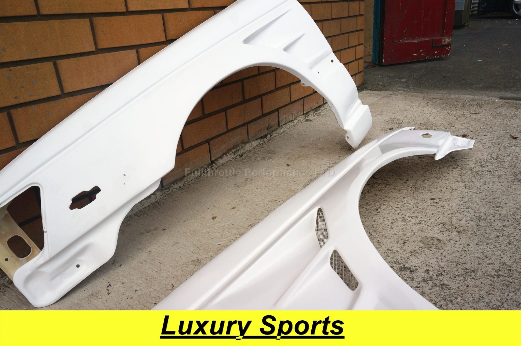 Luxury Sports BN Style Front Fender For Nissan Laurel C33 30mm Wide