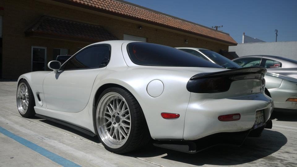 Luxury Sports Feed Style Side Skirts Extension For Mazda RX7 FD