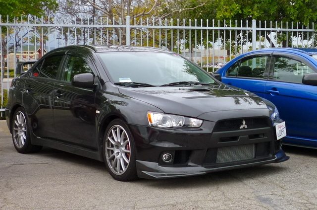 Luxury Sports Varis Style Fiberglass Front Lip For Mitsubishi EVO X