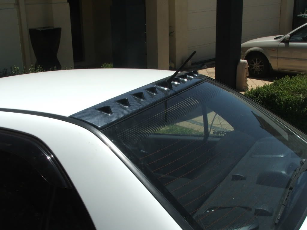 Luxury Sports Carbon Vortex Generator Roof Fin For Mitsubishi EVO 7-9