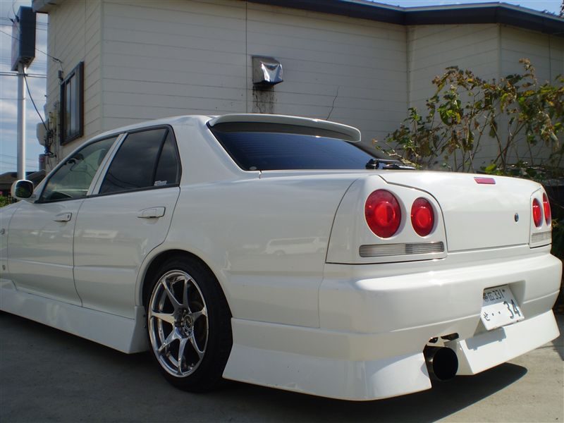 Luxury Sports Dmax Style Roof Spoiler For Nissan Skyline R34 4DR