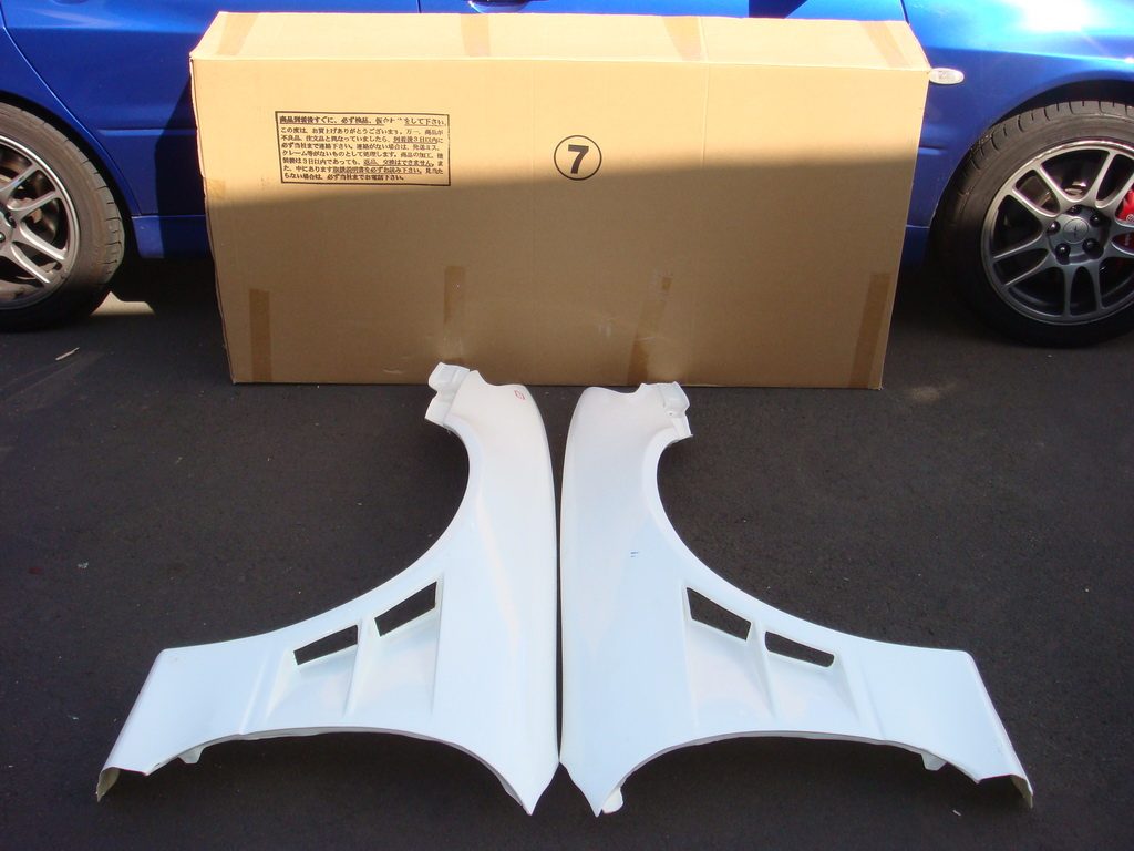 Luxury Sports BN Style Front Fender For Nissan Silvia S15