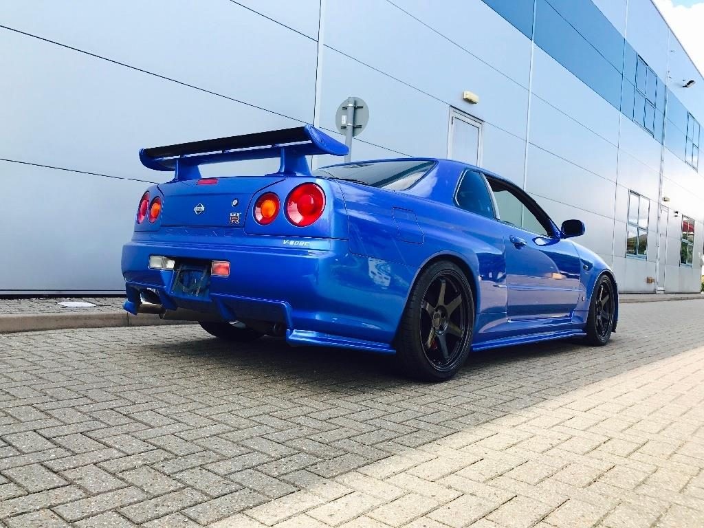 LS Factory GTR Style Rear Spoiler With Carbon Mid Blade For Nissan Skyline R34