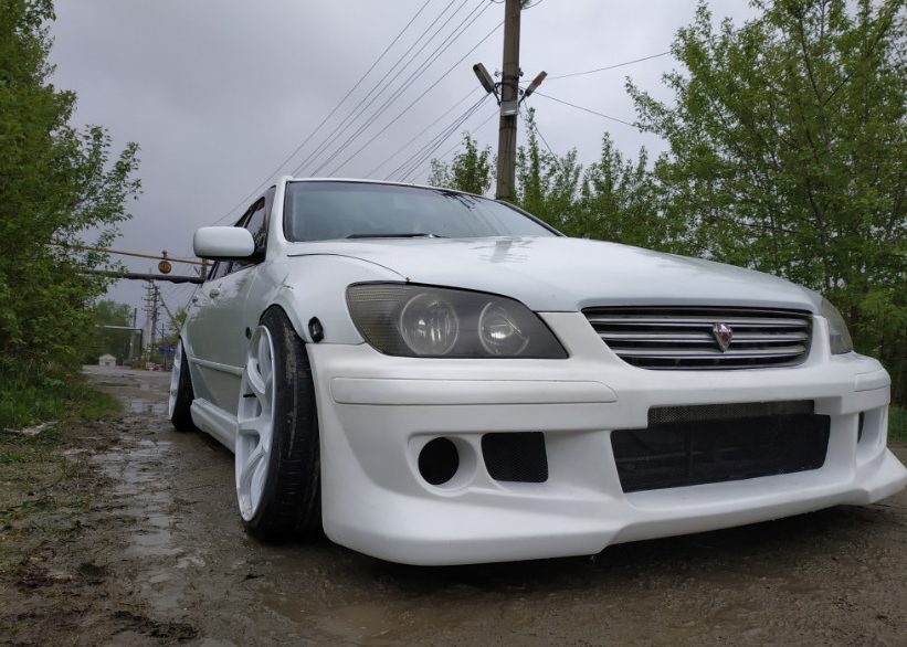 Luxury Sports HKS Style Front Bumper For Toyota Altezza -PP