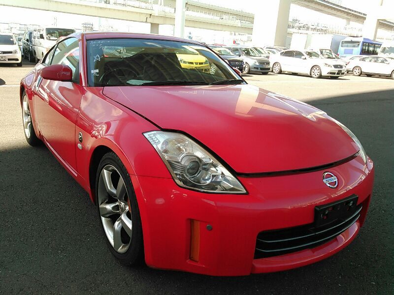 Luxury Sports HR Style Bonnet For 350z Fiberglass-PP