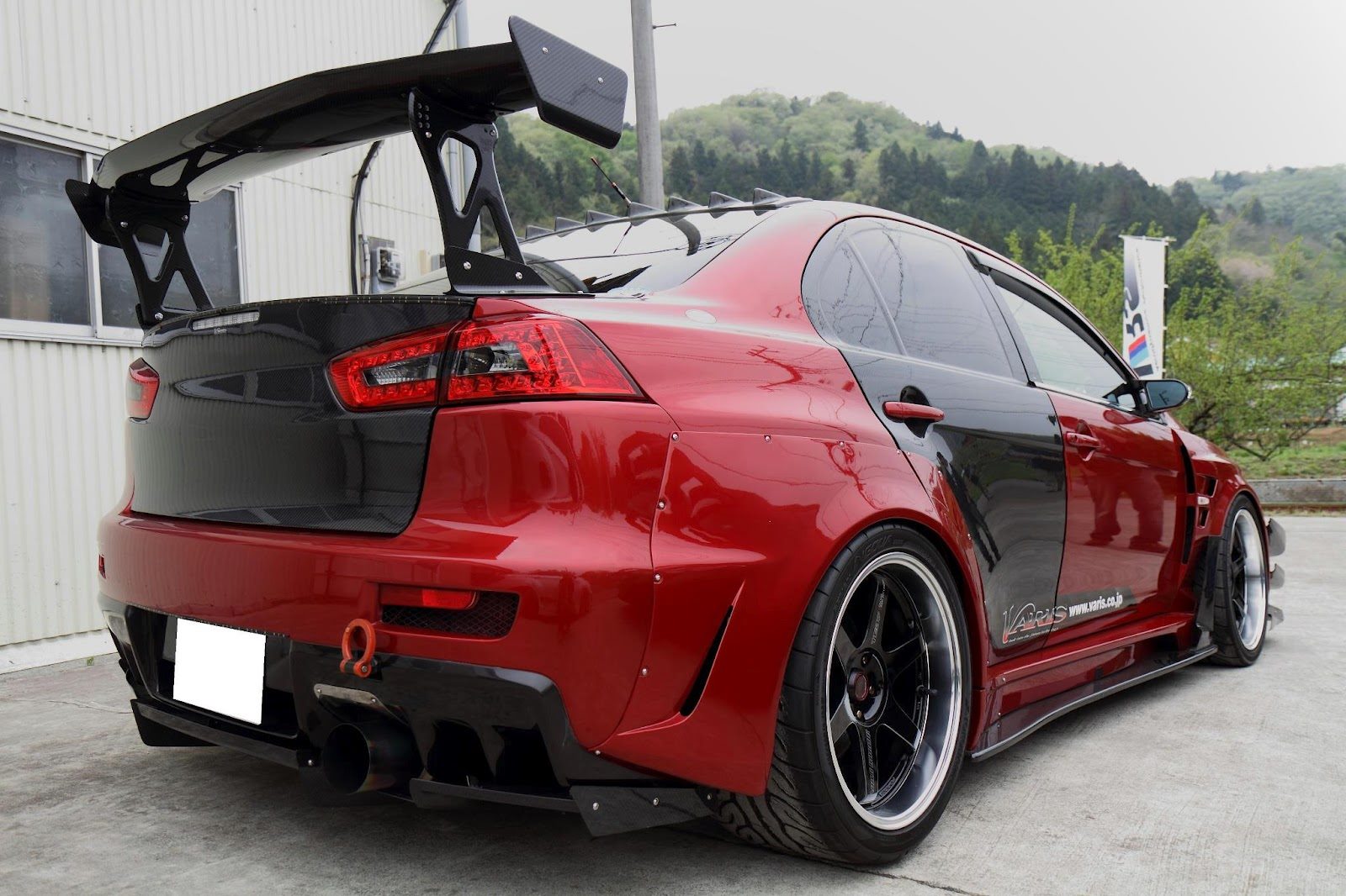 Luxury Sports Varis Street Style GT Spoiler For EVO X Carbon -PP