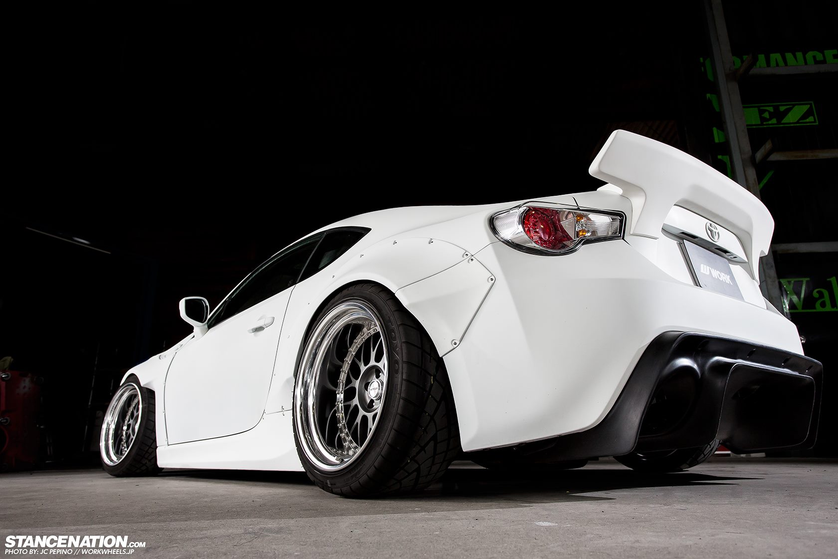 Luxury Sports Rocket Bunny V2 Style Boot Spoiler For Toyota GT86 -PP