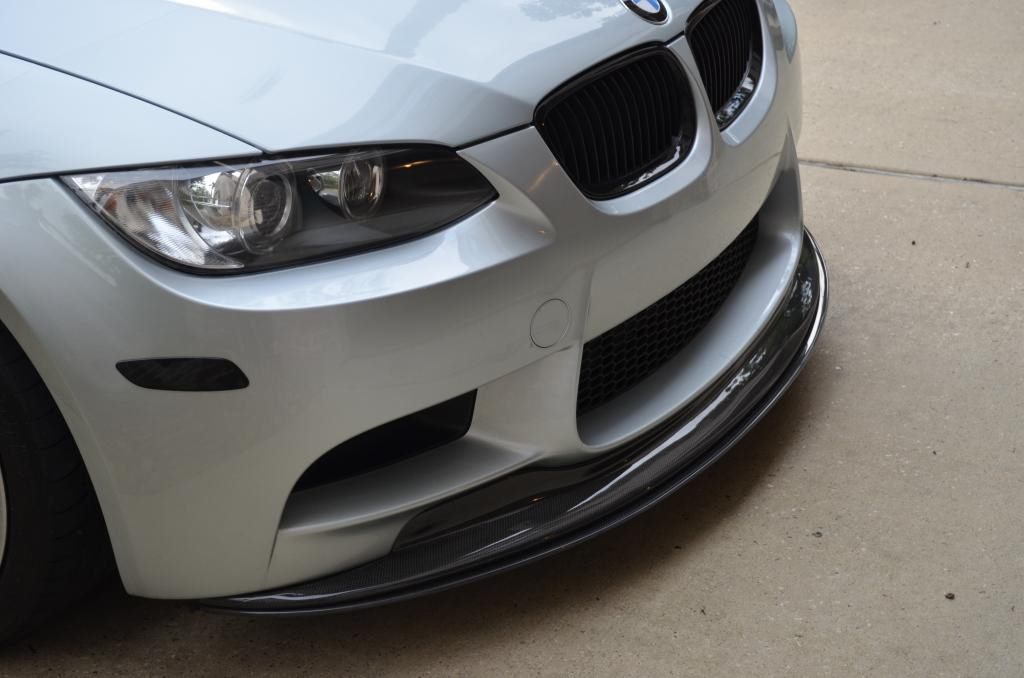 Luxury Sports GTS V2 Style Front Lip For BMW E9X M3 Carbon