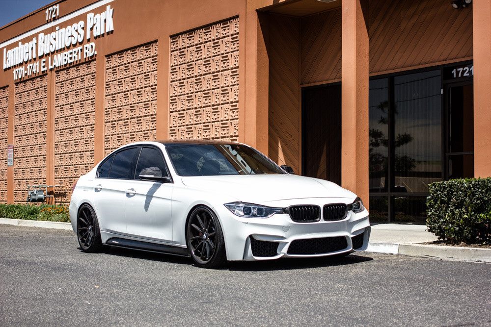 Luxury Sports F80 M3 Conversion Style Front Bumper For BMW F30 F35 PP -PP