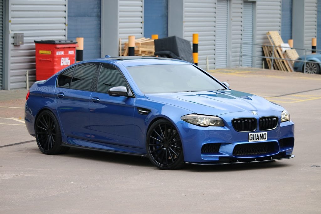 Luxury Sports M5 Conversion Front Bumper For BMW F10 F18 11-17 -PP
