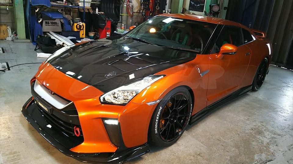 Luxury Sports Varis Style Front Lip For GTR R35 2017 Carbon -PP