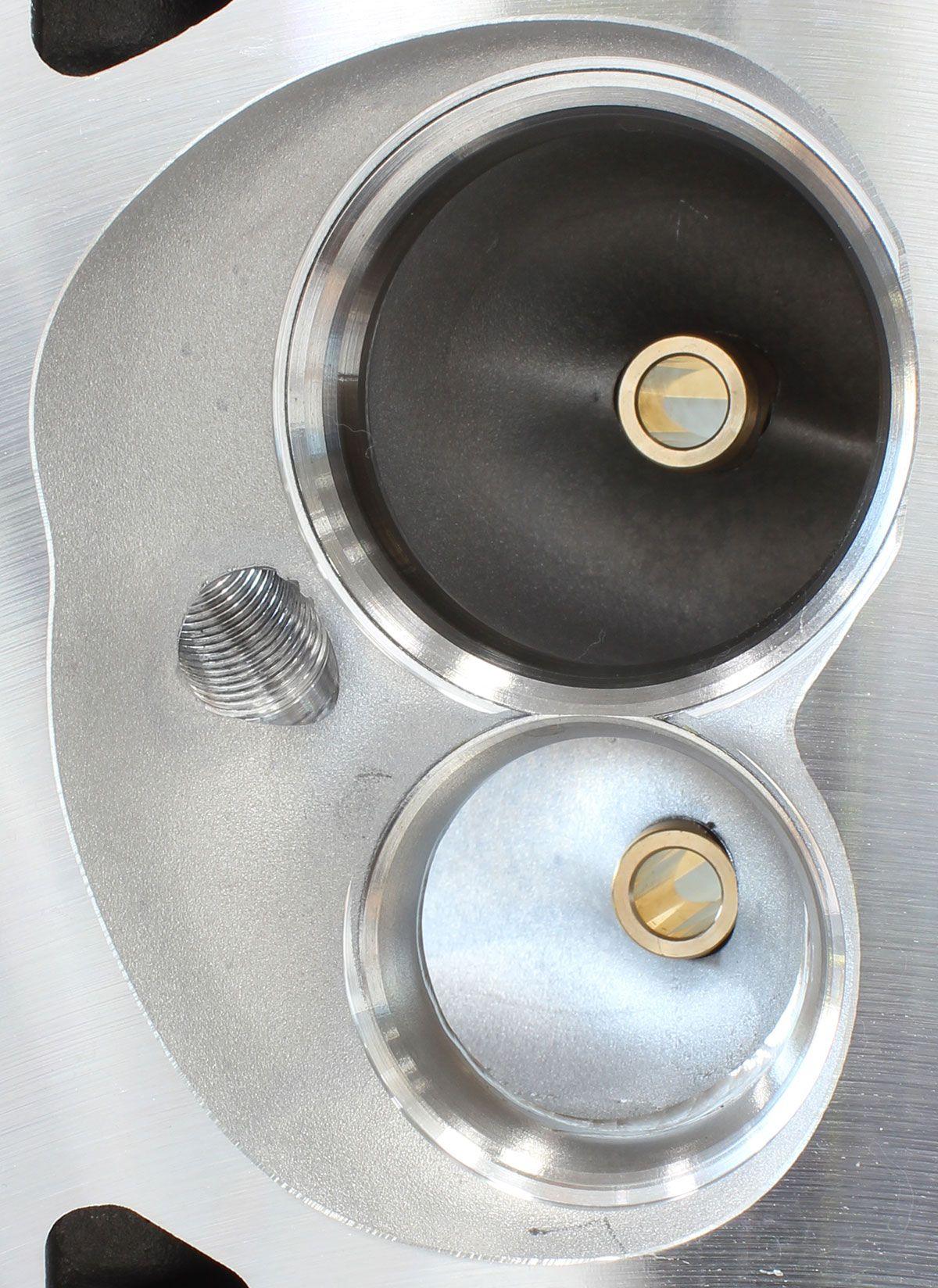 Aeroflow Performance 2.13" x 1.28" Intake Port, 1.40" x 1.40" Exhaust Port Aeroflow Bare Small Block Ford Windsor 289-351 203cc Aluminium Cylinder Heads with 58cc C SR