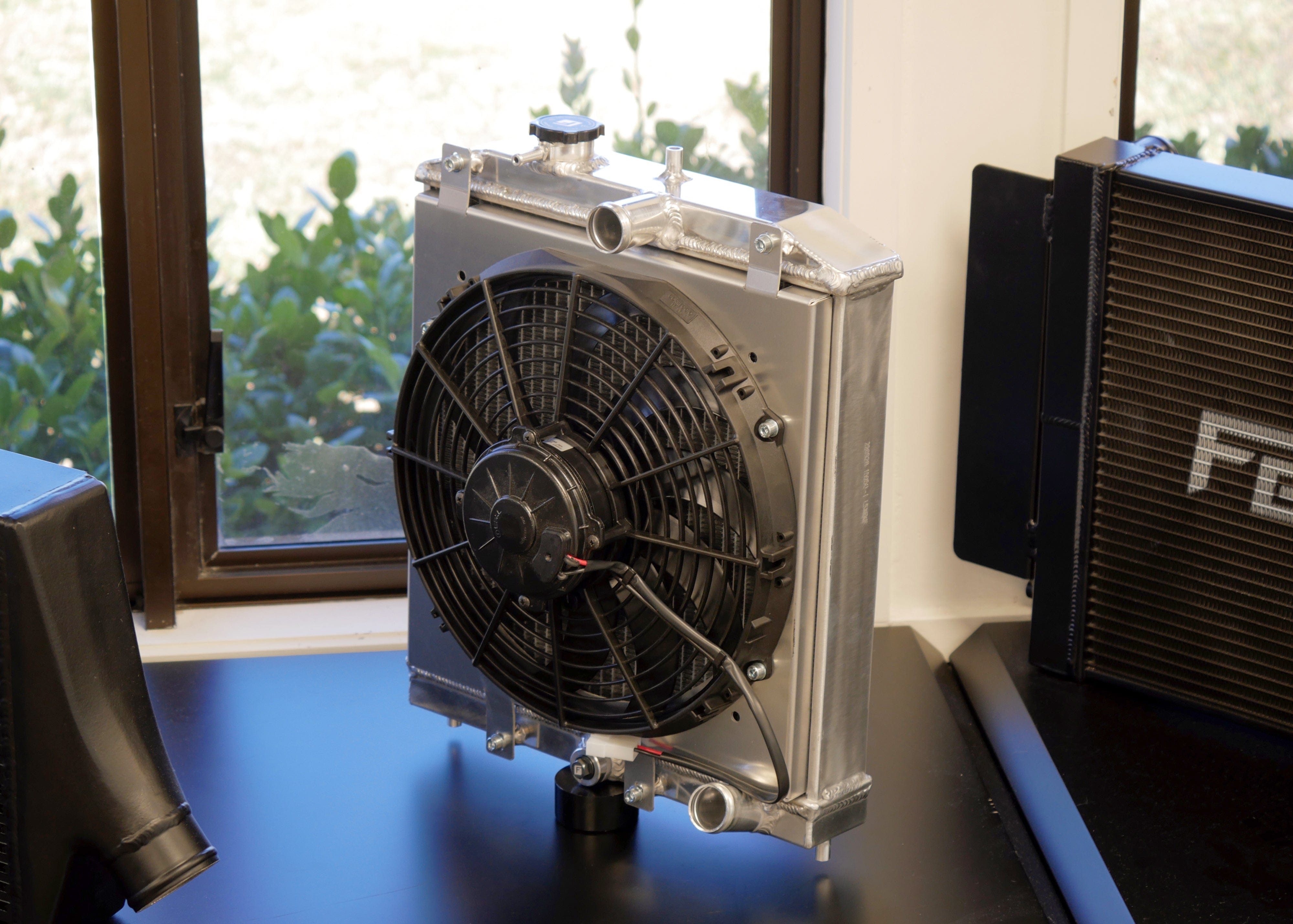 Fenix Cooling Performance Fans & Shrouds Black / Fenix 12" 120W Honda Civic EJ/EK/EM VTEC & NON-VTEC Fan Shroud Kit SR