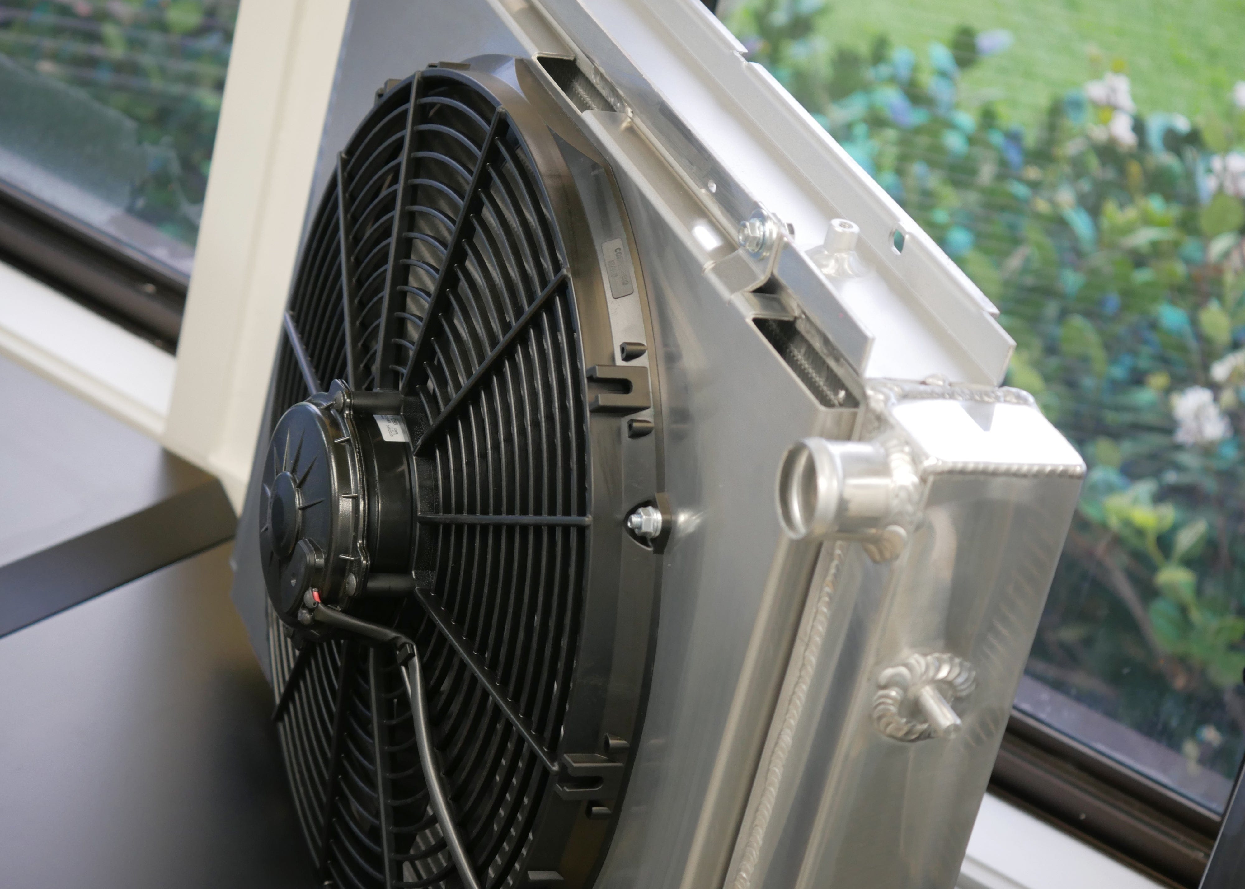 Fenix Cooling Performance Fans & Shrouds Black Holden Commodore VL RB30 Fan Shroud Kit SR