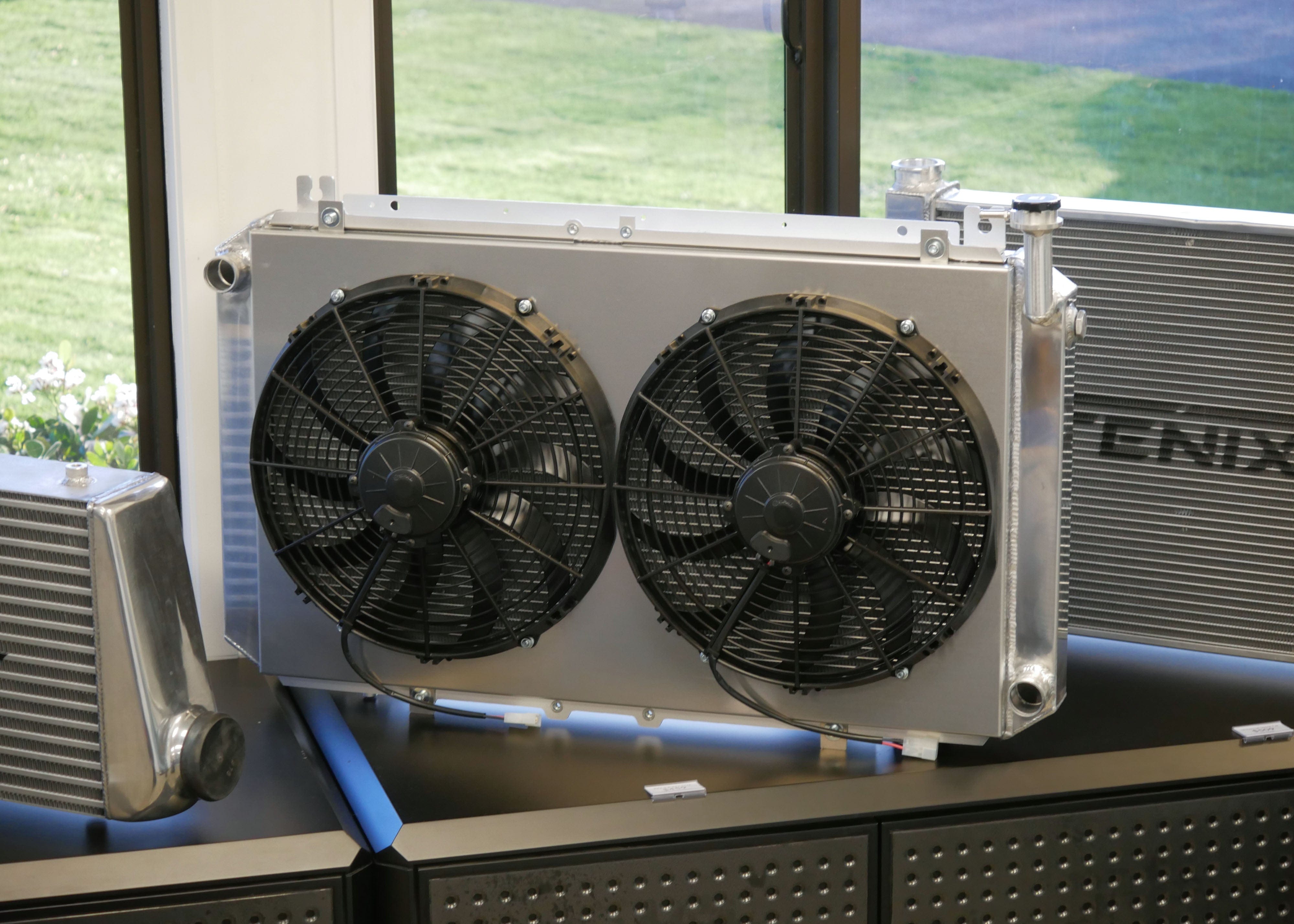 Fenix Cooling Performance Fans & Shrouds Black [Special Order] / Blank Shroud Only Universal Performance [RACE5179] Fan Shroud Kit SR