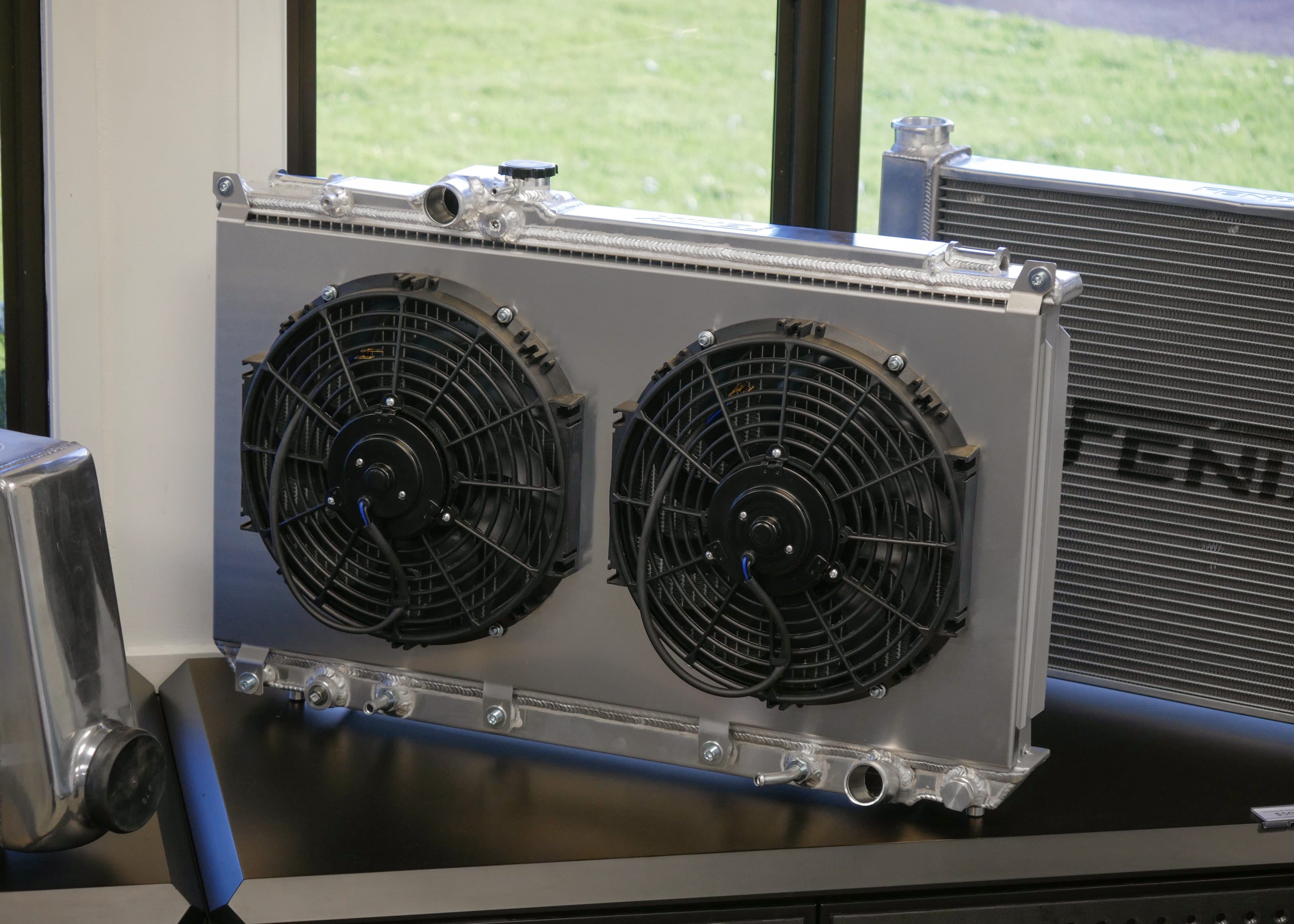 Fenix Cooling Performance Fans & Shrouds Lexus IS 200 / IS 300 1G-FE & 2JZ-GE  Fan Shroud Kit SR