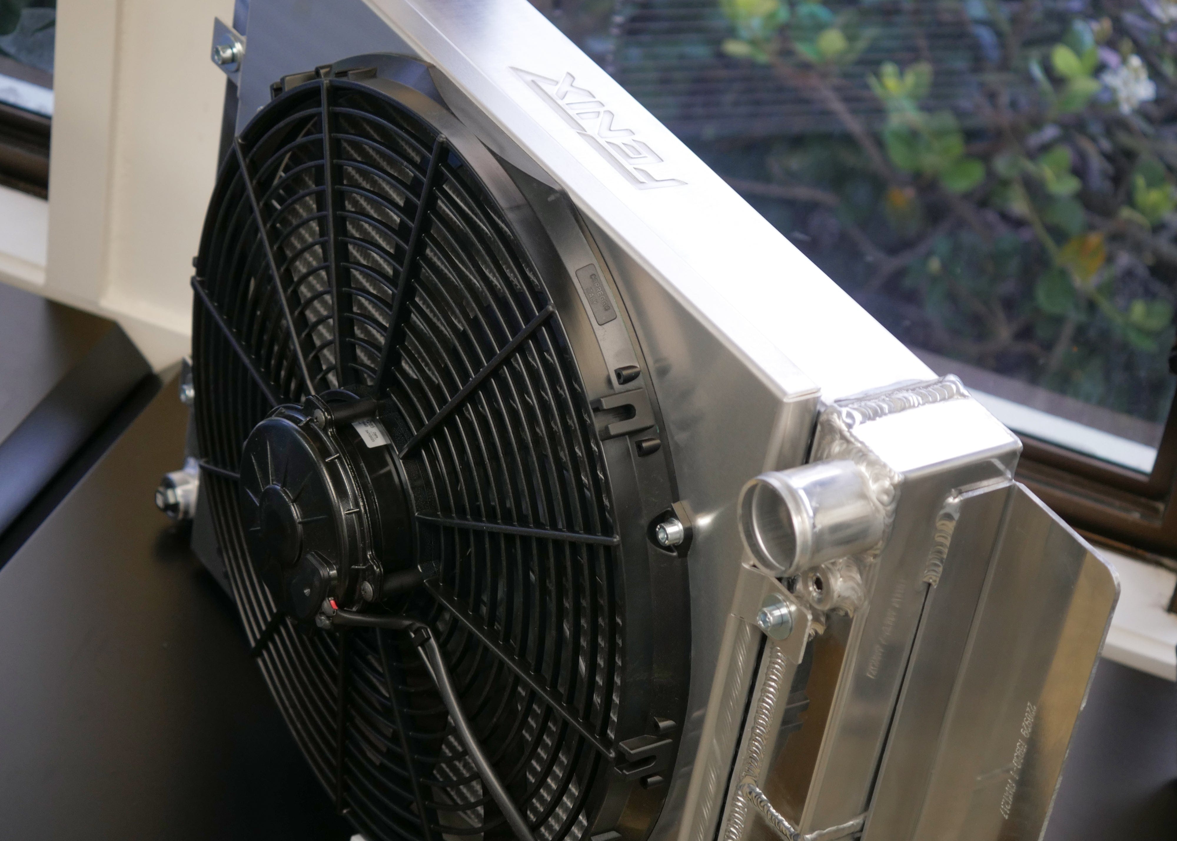 Fenix Cooling Performance Fans & Shrouds Raw / SPAL 2024 CFM 16" Mazda RX2-5 & RX7 Series 1 / 2 1970-1983 Fan Shroud Kit [Cross-Flow] SR