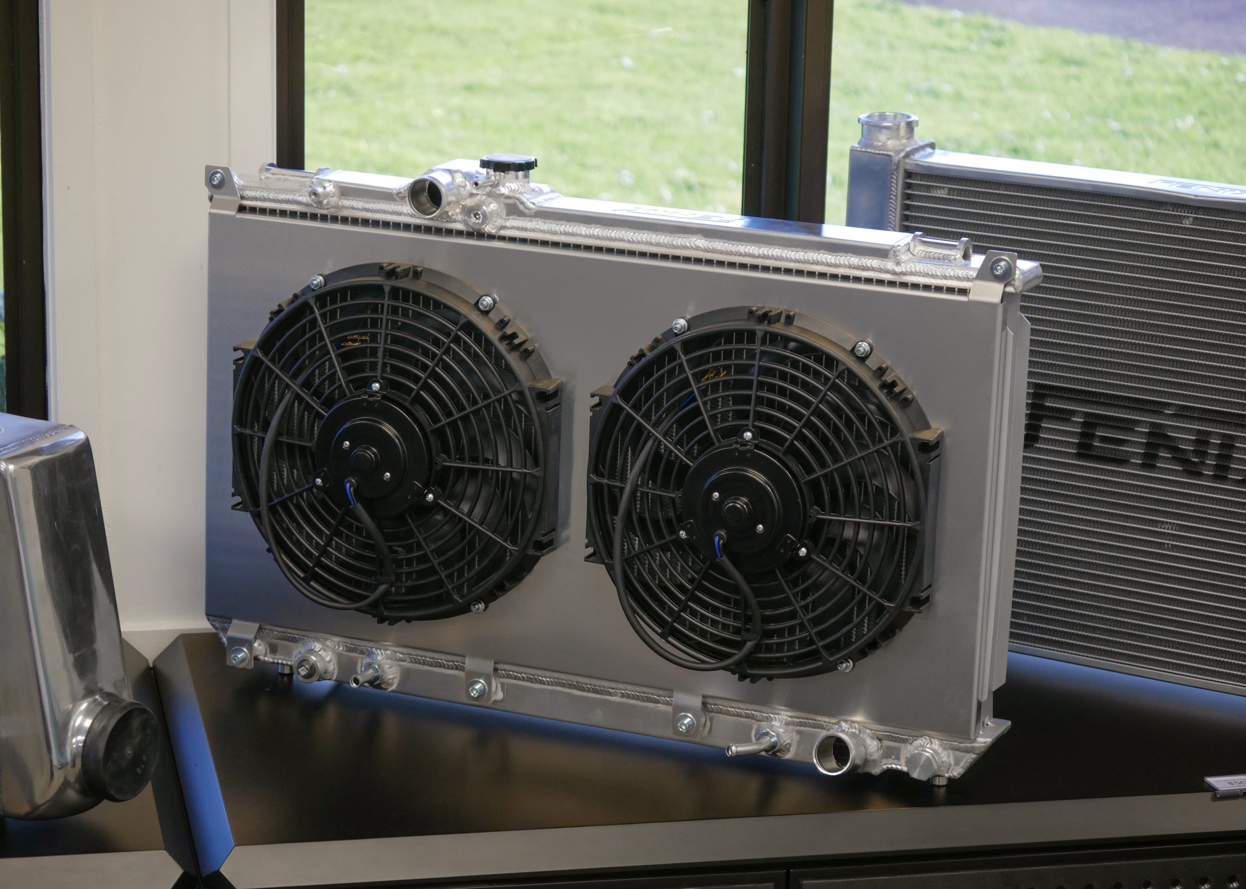 Fenix Cooling Performance Fans & Shrouds Toyota Altezza AS200 / AS300 1G-FE & 2JZ-GE Fan Shroud Kit SR