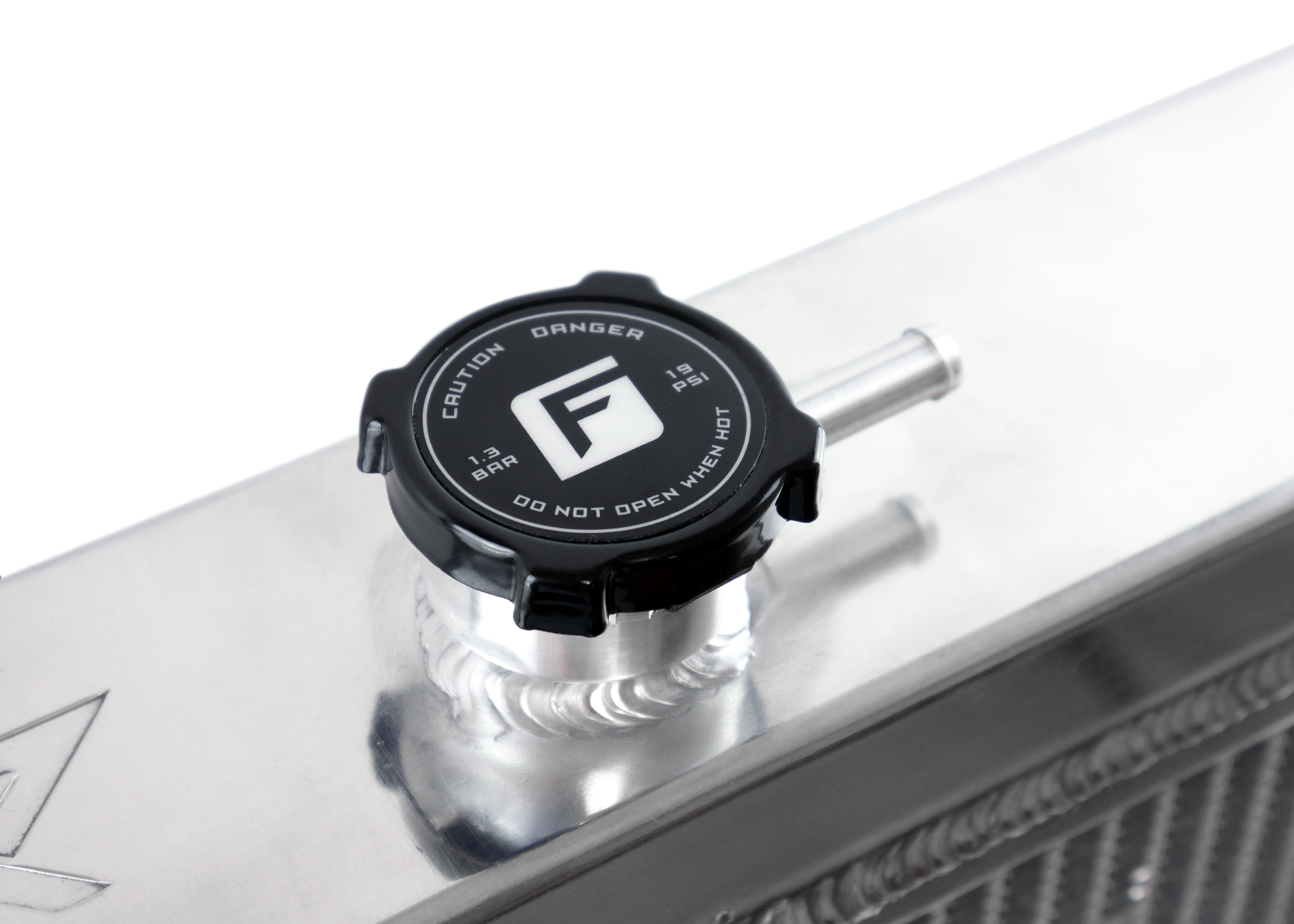 Fenix Cooling Performance Radiator Polished Top Tank [Special Order] / Without Ford Courier Petrol / Diesel & Ranger Diesel 1996-2011 | Performance Radiator SR