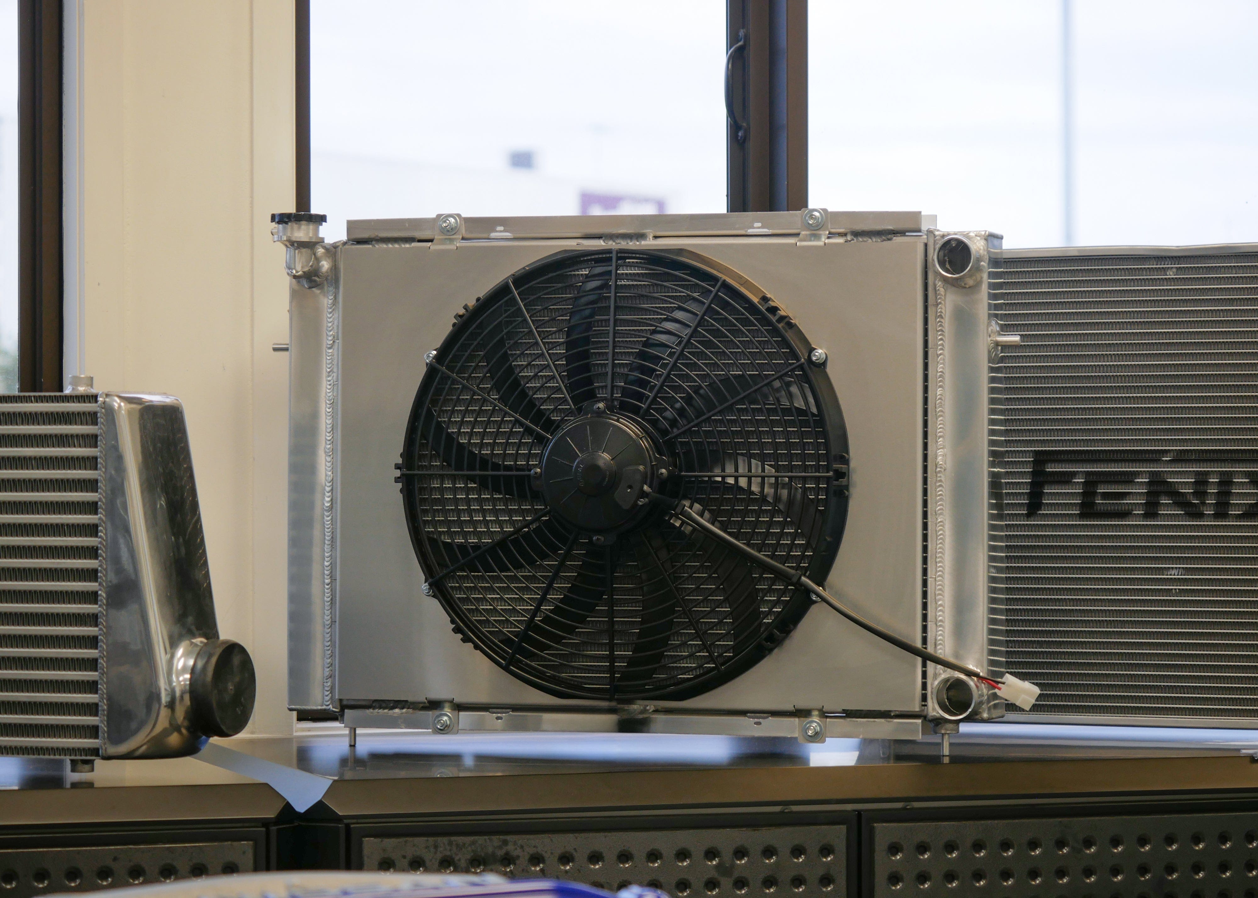 Fenix Cooling Performance Radiator Raw / With x1 SPAL 16" 2024CFM Holden Commodore VL RB30 1986-1988 | Performance Radiator SR