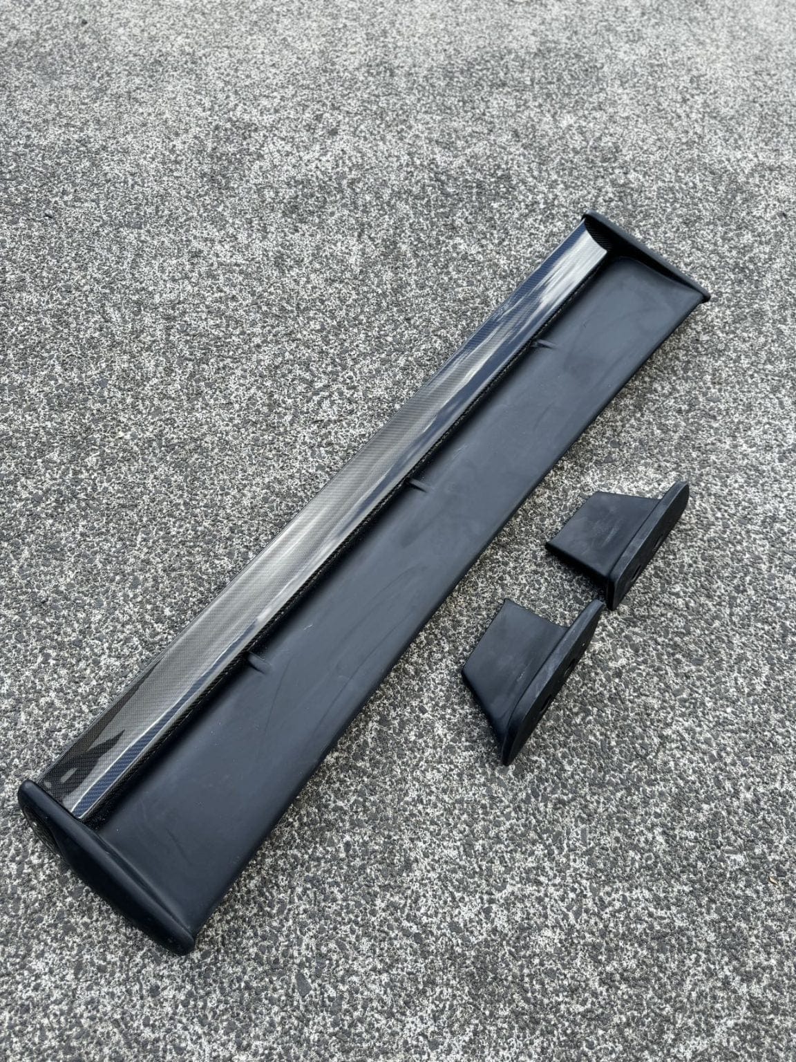 Luxury Sports LS Factory GTR Style Rear Spoiler With Carbon Mid Blade For Nissan Skyline R34 SR