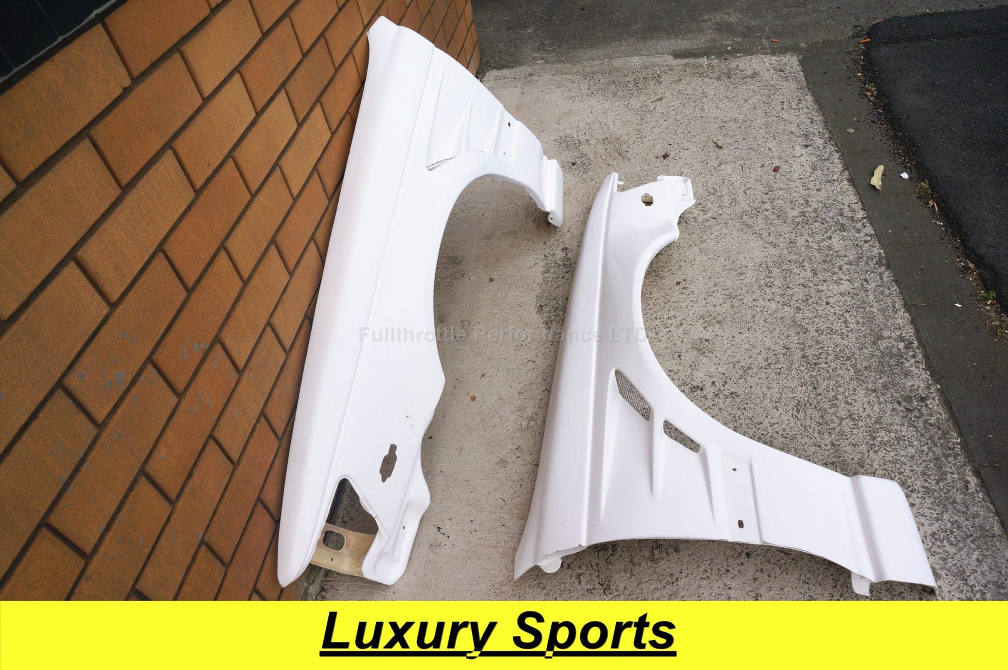 Luxury Sports Luxury Sports BN Style Front Fender For Nissan Laurel C33 30mm Wide SR