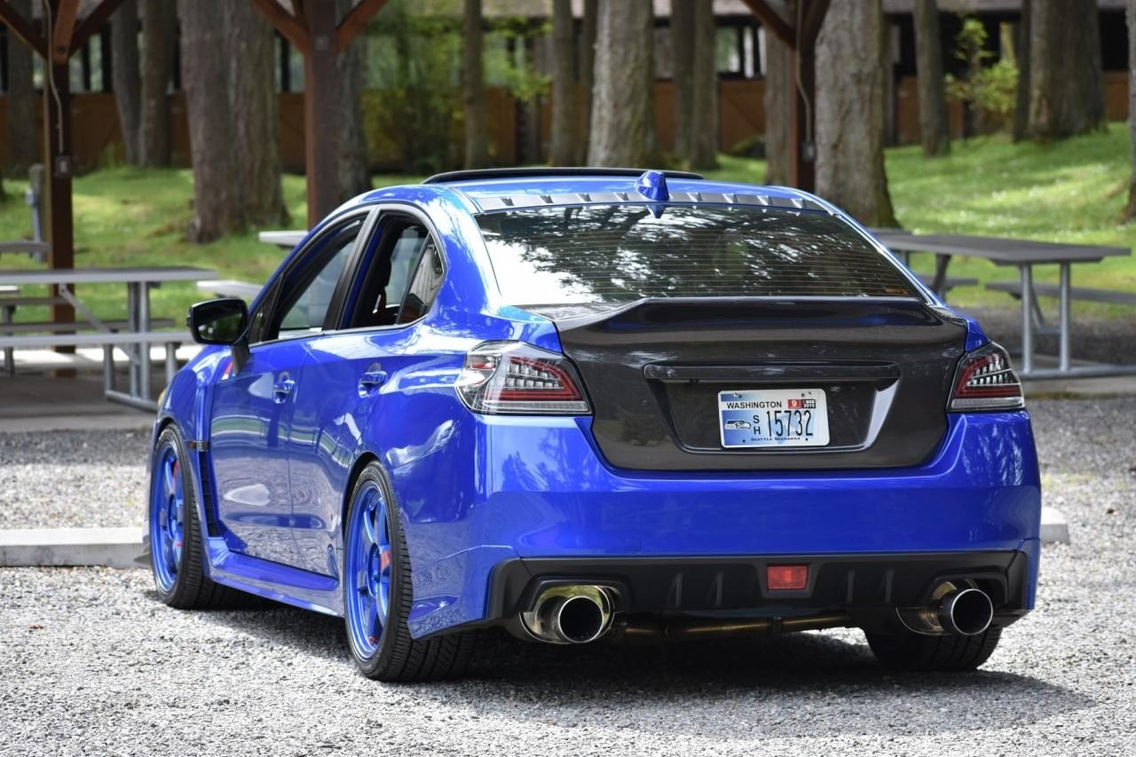 Luxury Sports Luxury Sports CSL Style Carbon Boot Lid For Subaru Impreza VAB-PP SR