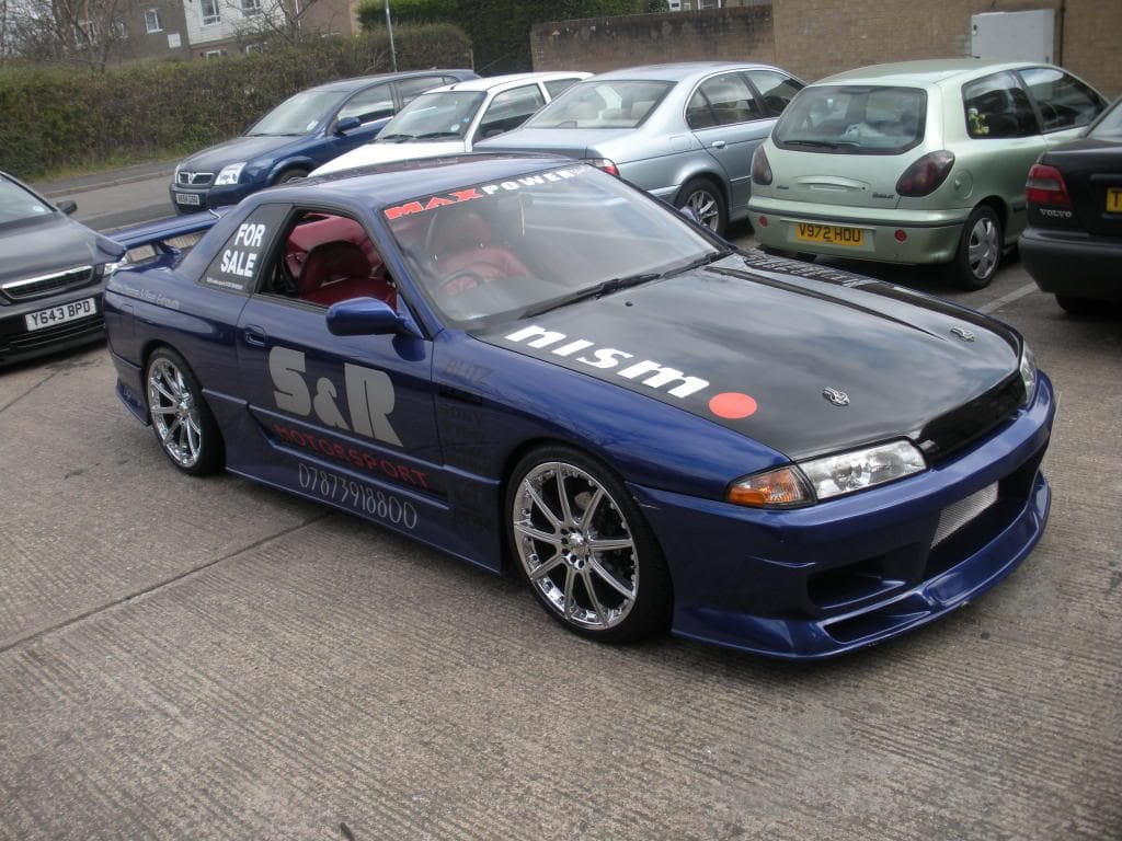 Luxury Sports Luxury Sports Do Luck GTST Style Side Skirts For Nissan Skyline R32 2DR SR