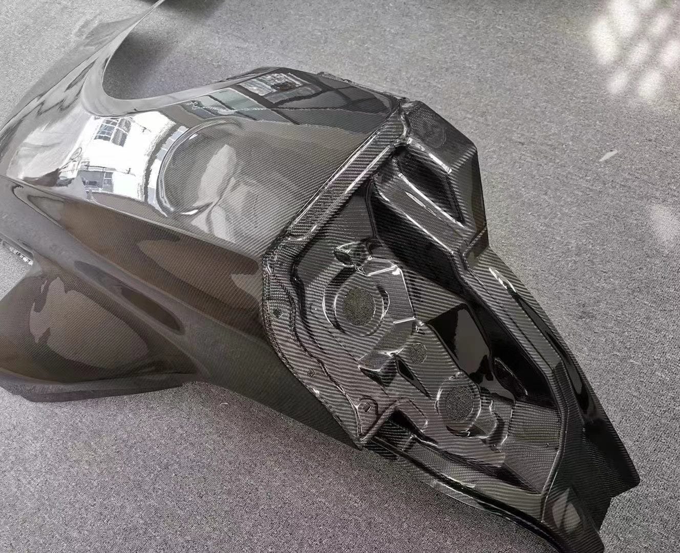 Luxury Sports Luxury Sports Factory Style Full Rear Fender For Nissan Skyline R35 -PP SR