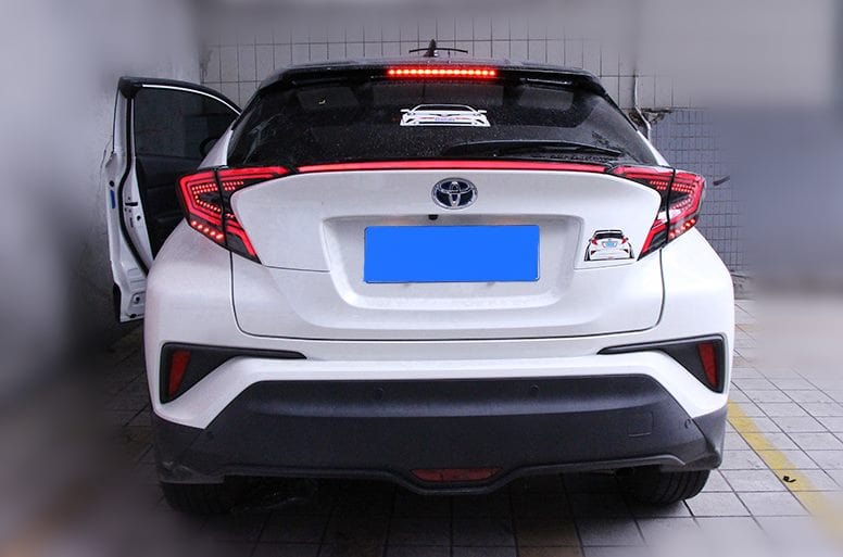 Luxury Sports Luxury Sports LED Sequential Smoke Tail Light For Toyota CHR -PP SR