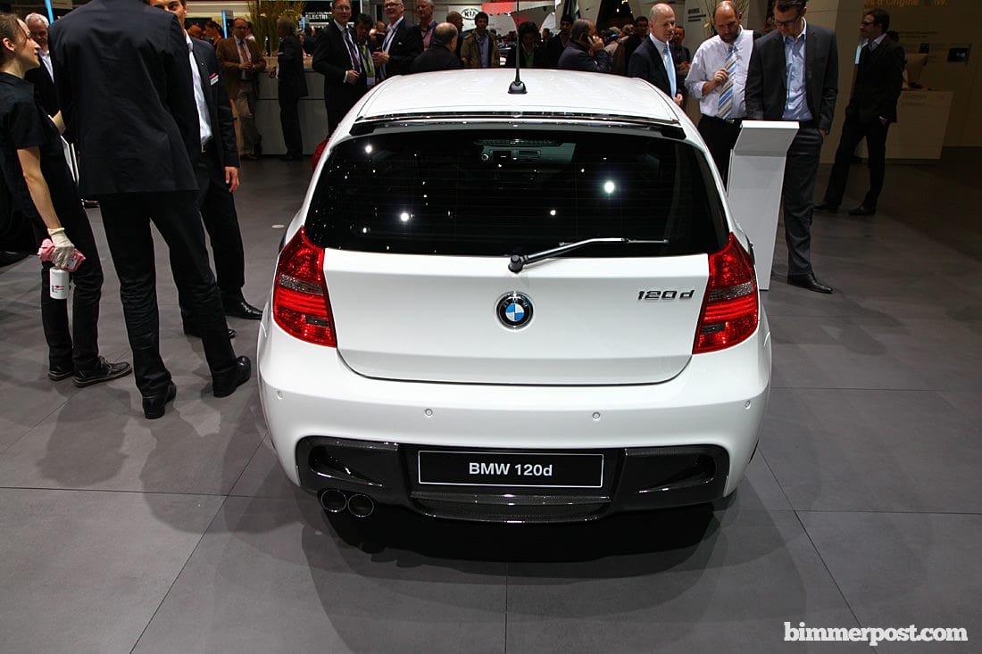 Luxury Sports Luxury Sports M Performance Style Roof Spoiler For BMW E87 1 Series CARBON-PP SR