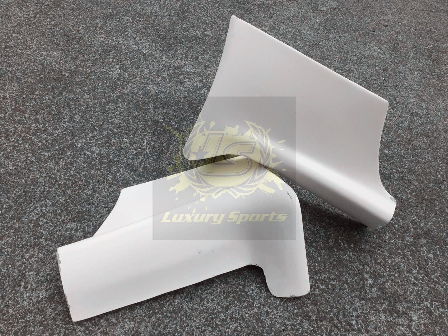 Luxury Sports Luxury Sports N1 Style Fiberglass Side Skirts Addon For Nissan Skyline R32 GTR SR