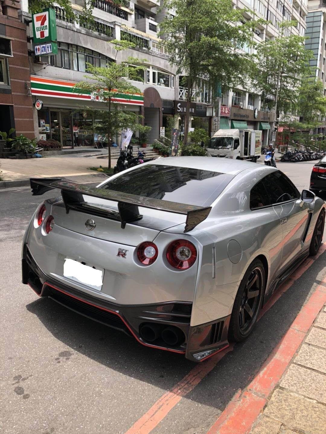 Luxury Sports Luxury Sports Nimso Style Bodykit For Nissan Skyline R35 GTR -PP SR