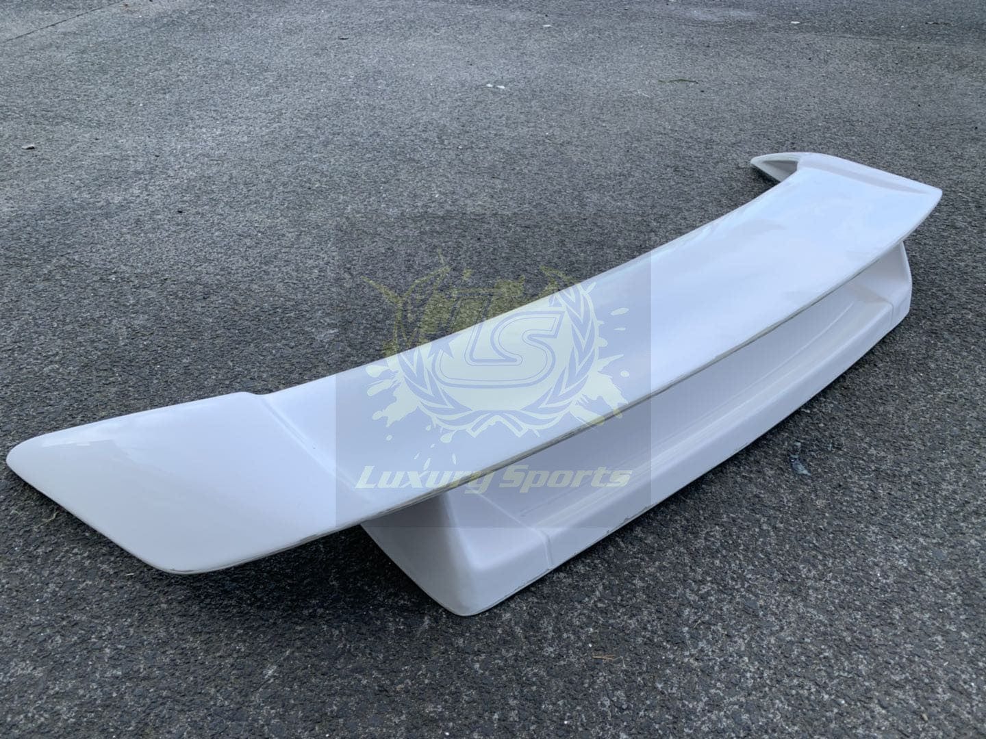 Luxury Sports Luxury Sports Nismo V1 Style Rear Spoiler For Nissan 350z SR