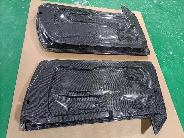 Luxury Sports Luxury Sports OEM Factory Double Side Carbon Door For BMW E46 M3 -PP SR