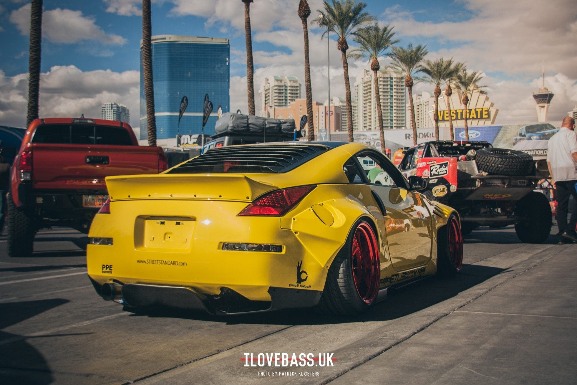 Luxury Sports Luxury Sports Rocket Bunny Style Rear Spoiler For Nissan 350z SR