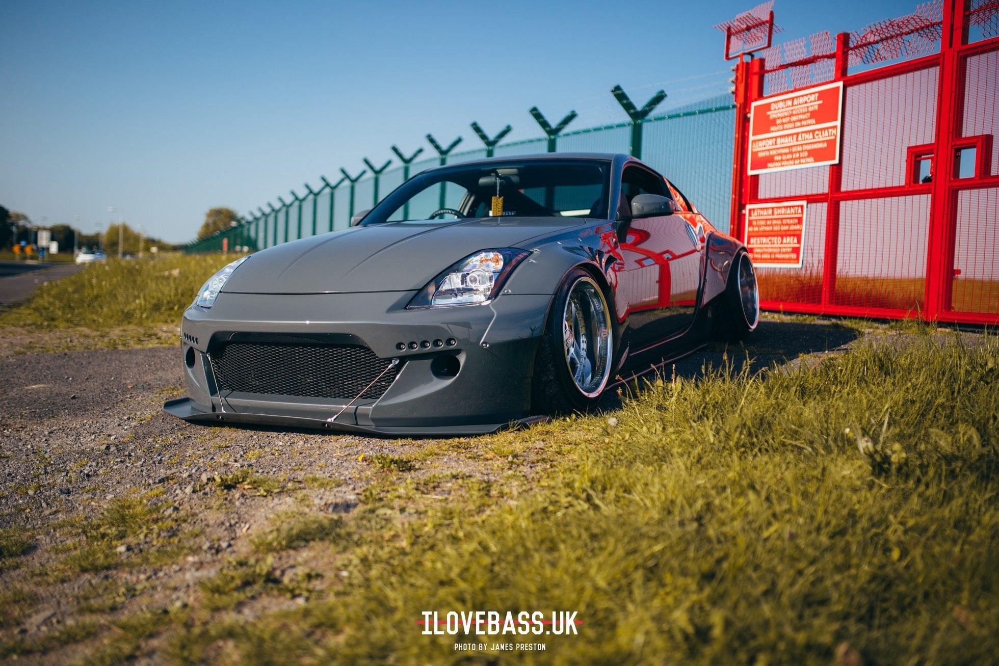 Luxury Sports Luxury Sports Rocket Bunny Style Wide Bodykit For Nissan 350z -PP SR