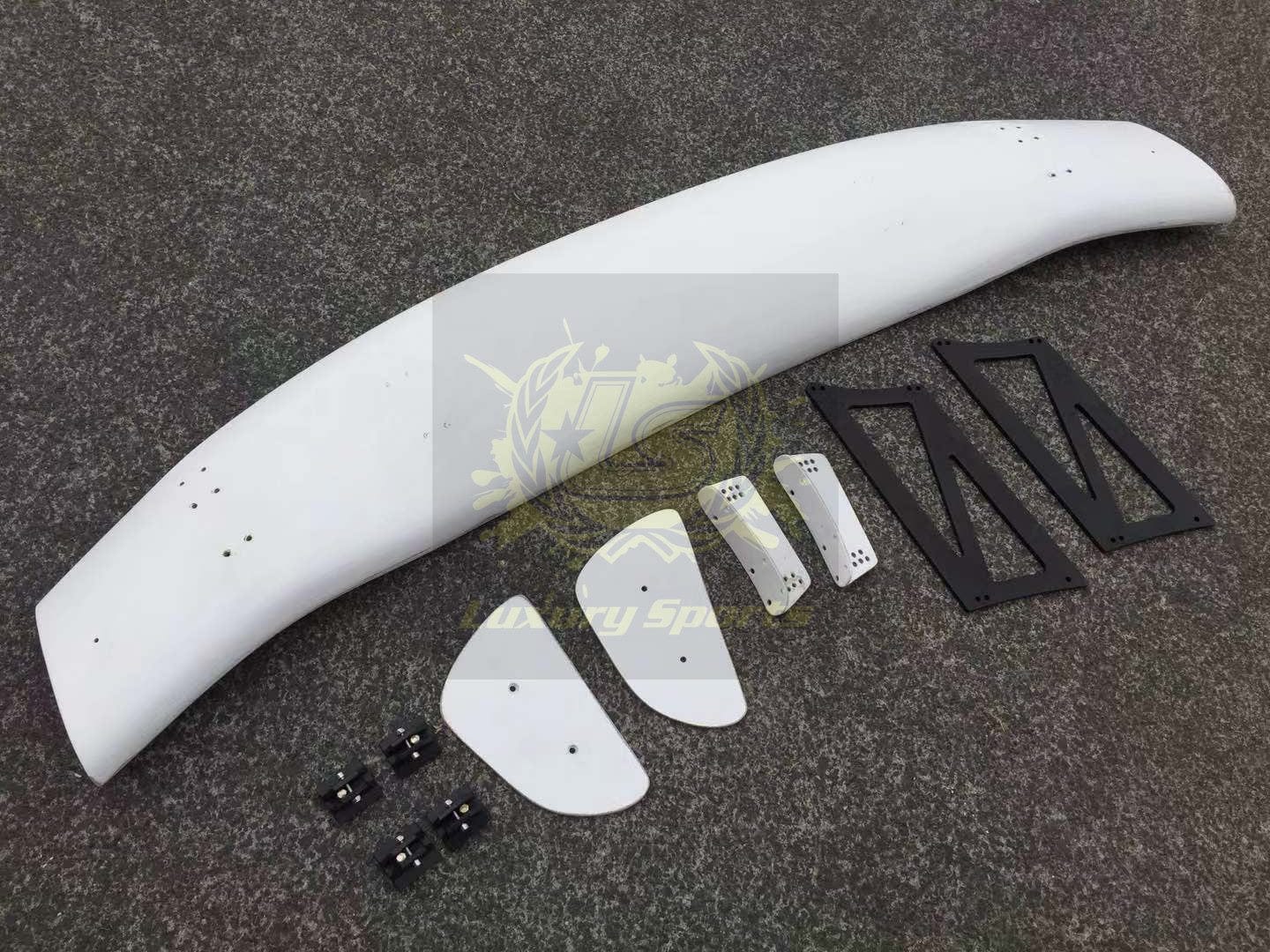 Luxury Sports Luxury Sports Universal GT Spoiler 1.45m With Brackets Fiberglass SR